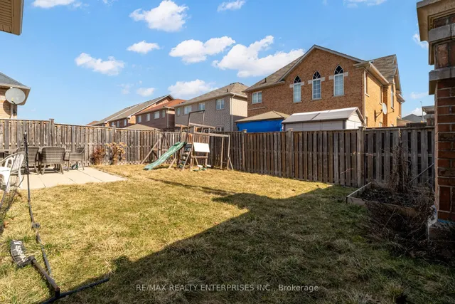 Additional image 40 of 148 Bayhampton Dr