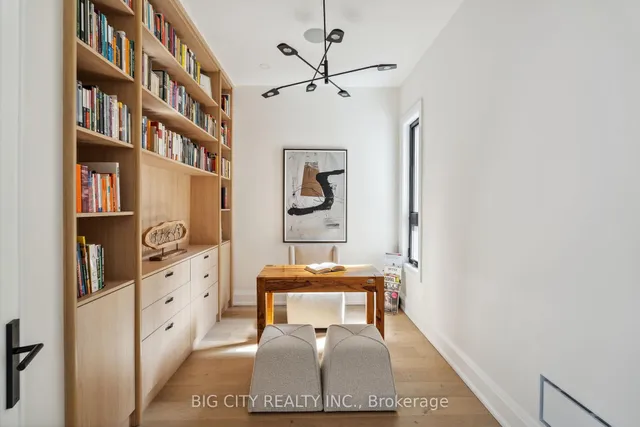 Additional image 12 of 75 Lawrence Cres