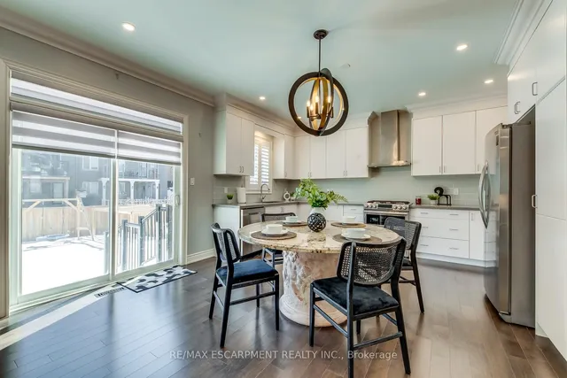 Additional image 13 of 258 Humphrey St