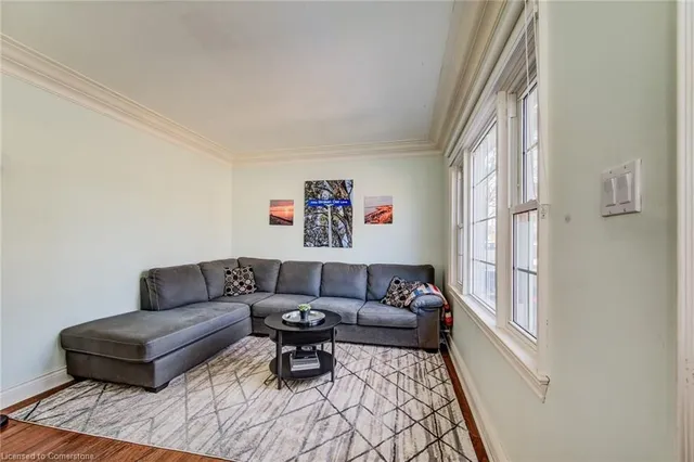 Additional image 7 of 326 Edwin St