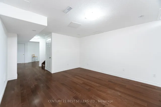 Additional image 39 of 1191 Barclay Circ