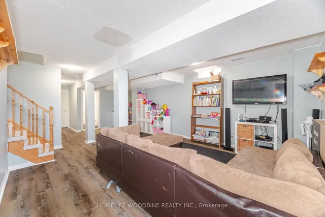 Additional image 34 of 28 Redfinch Way