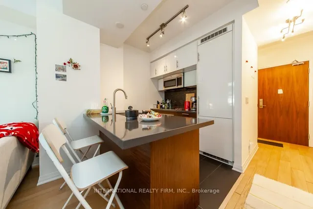 Additional image 20 of 8 Mercer St Unit 318