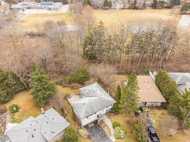 Additional image 44 of 68 Ravine Park Cres