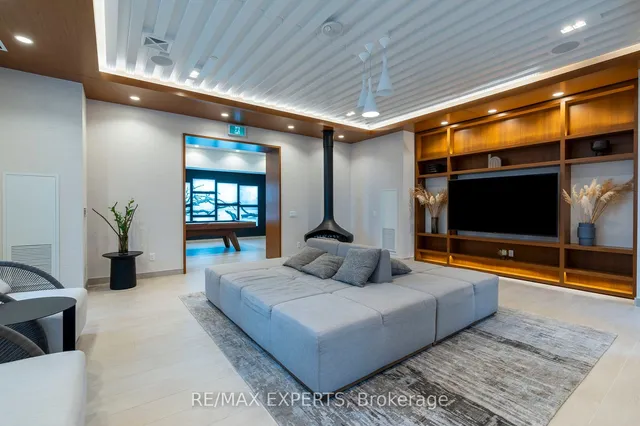 Additional image 26 of 70 Annie Craig Dr Unit 1609