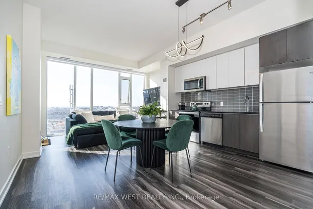 Additional image 5 of 859 The Queensway N/A Unit 813