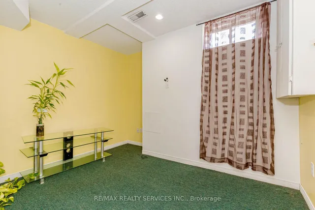 Additional image 32 of 1 Clover Bloom Rd