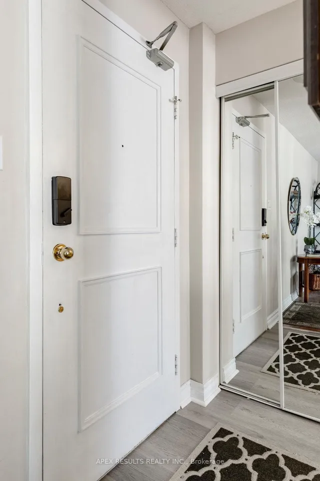 Additional image 7 of 1950 Main St Unit 405