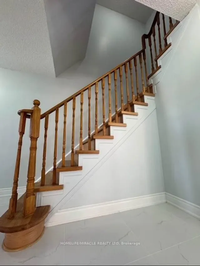 Additional image 10 of 156 Richvale Dr