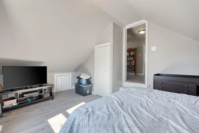 Additional image 27 of 313 East 36th St