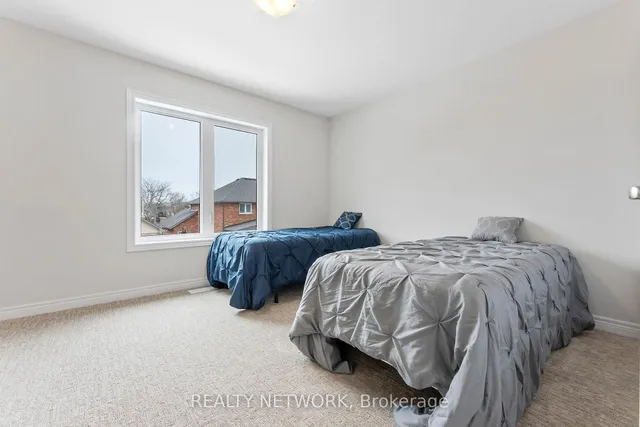Additional image 30 of 107 Starfire Cres
