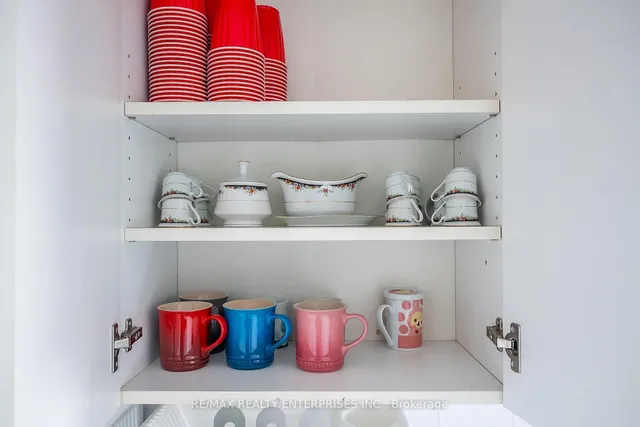 Additional image 13 of 109 Huron St