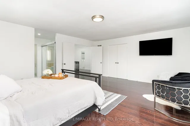 Additional image 25 of 299 Hickory Circ