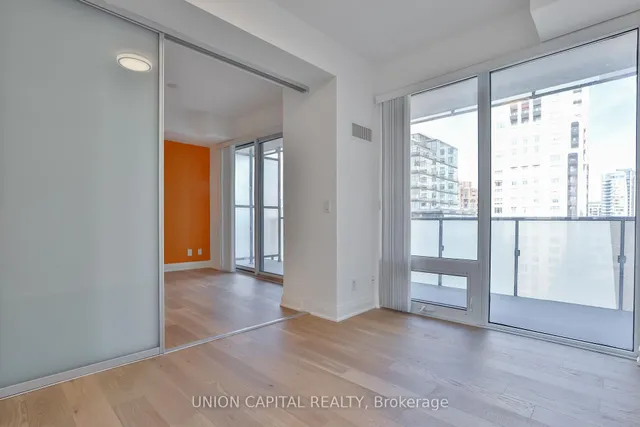 Additional image 19 of 65 St Mary St Unit 1408