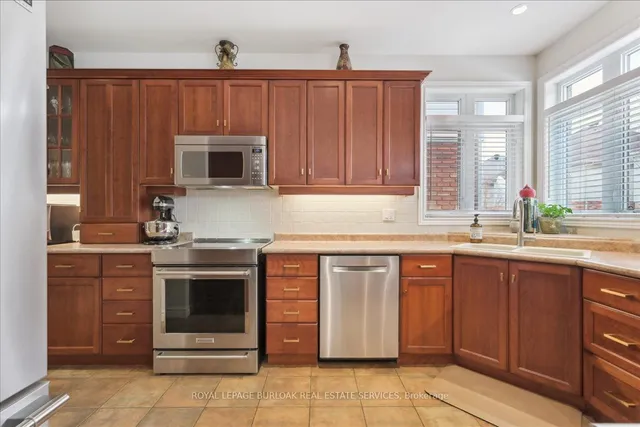 Additional image 14 of 2358 Norland Dr