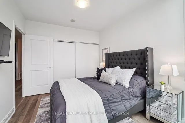 Additional image 8 of 80 Marine Parade Dr Unit 2509