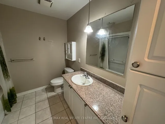 Additional image 20 of 135 James St Unit 302