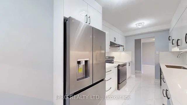 Additional image 8 of 390 Dixon Rd Unit 2002