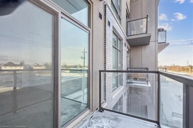 Additional image 23 of 450 Dundas St Unit 312