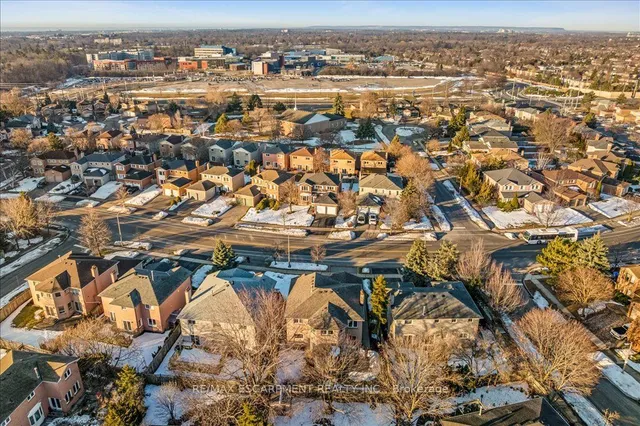 Additional image 27 of 1404 White Oaks Blvd