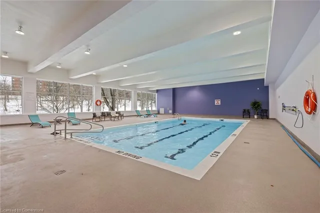 Additional image 38 of 1964 Main St Unit 903