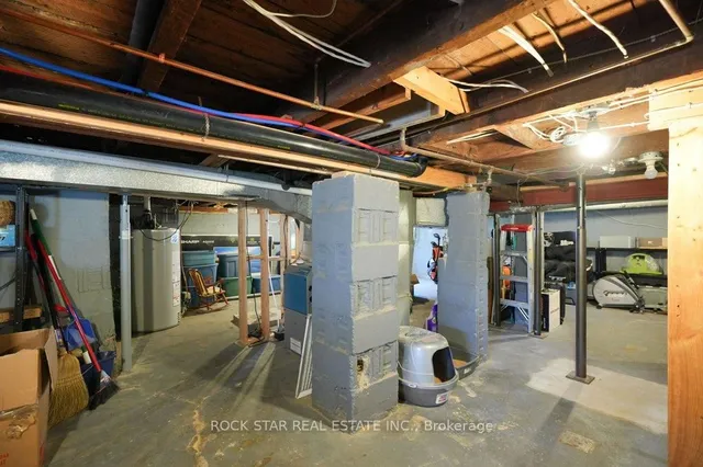 Additional image 31 of 405 Upper Wentworth St