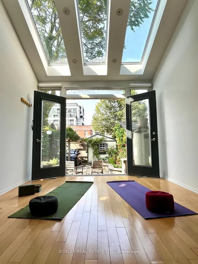 Additional image 15 of 32 Melville Ave