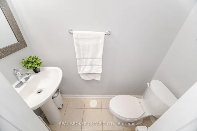 Additional image 28 of 40 Suitor Crt