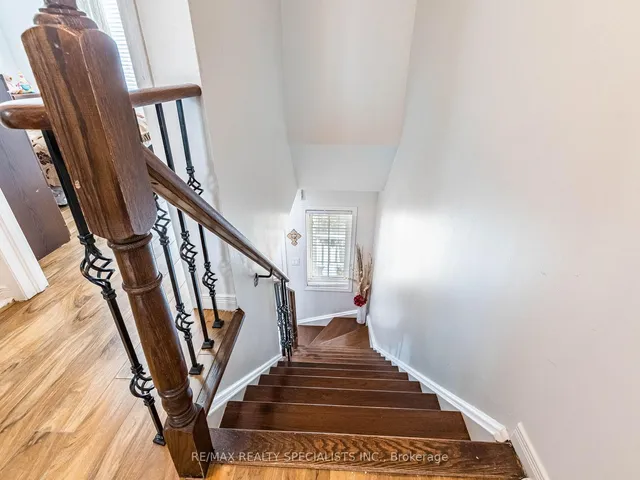 Additional image 17 of 73 Zia Dodda Cres