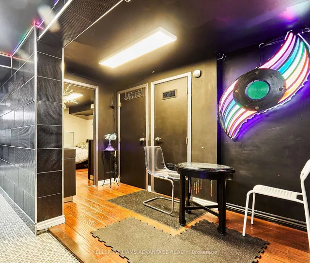 Additional image 29 of 9 Chapman Ave