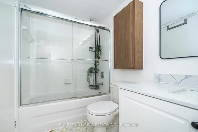 Additional image 21 of 650 Queens Quay Unit 608
