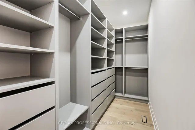 Additional image 30 of 7 Farningham Cres