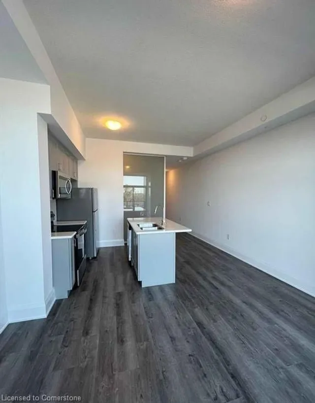 Additional image 12 of 450 Dundas St Unit 417