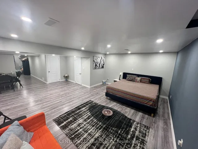 Additional image 33 of 51 Fairgrounds Dr