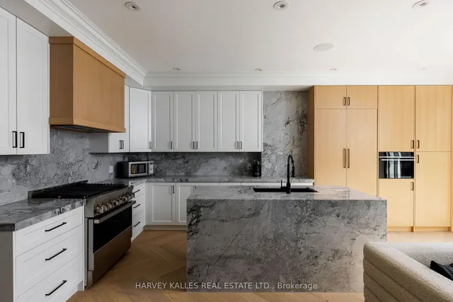 Additional image 21 of 233 MacPherson Ave