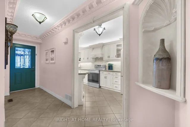 Additional image 31 of 204 Invergordon Ave