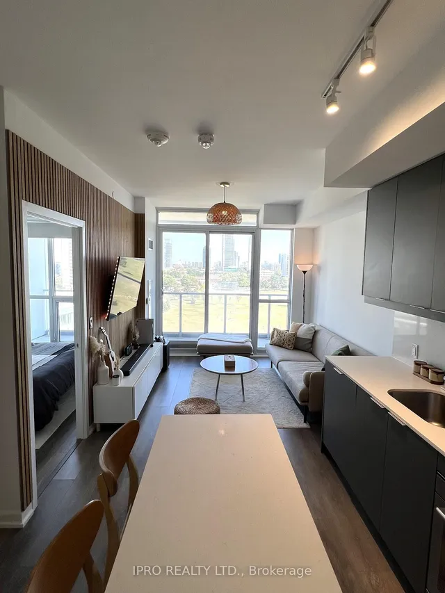 Additional image 10 of 32 Forest Manor Rd Unit 706