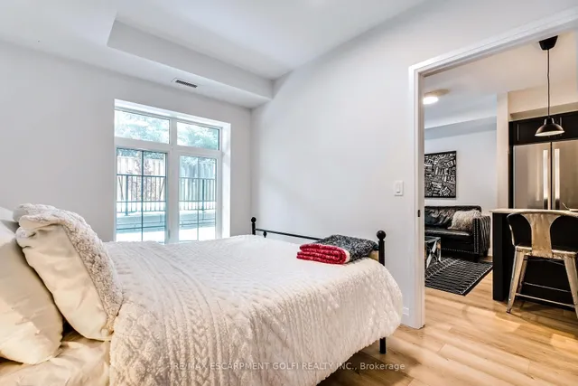 Additional image 26 of 153 Wilson St Unit 106