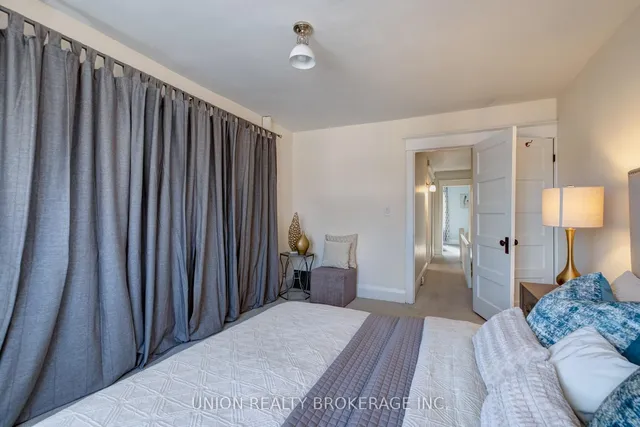 Additional image 15 of 530 Victoria Park Ave