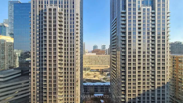 Additional image 31 of 750 Bay St Unit 2501