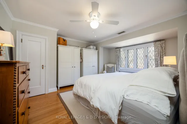 Additional image 15 of 219 Chaplin Cres