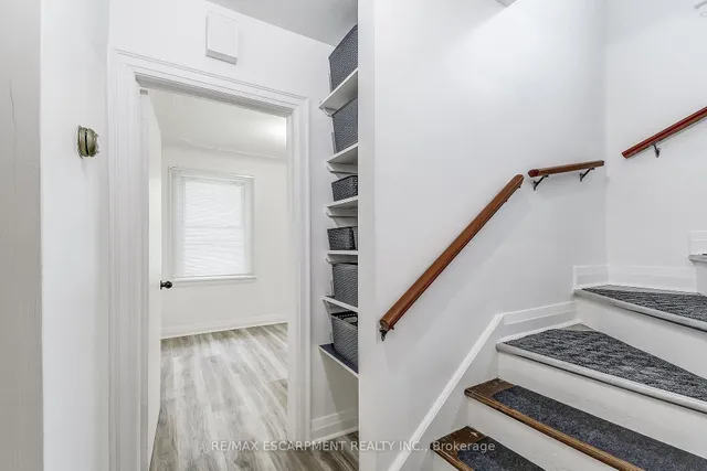 Additional image 15 of 14 WALKER Ave