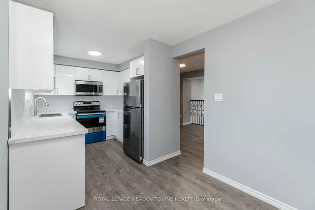 Additional image 16 of 11 Harrisford St Unit 42