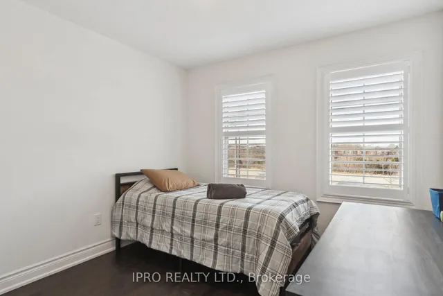 Additional image 32 of 1187 Raspberry Terr