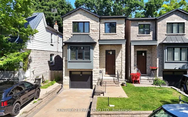 112 Oakcrest Ave