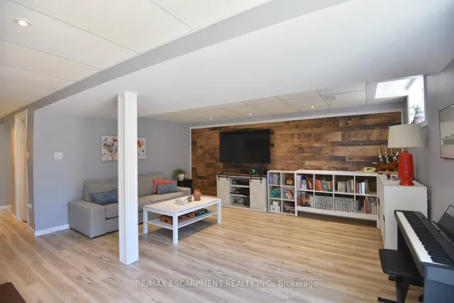 Additional image 35 of 2101 Silwell Crt