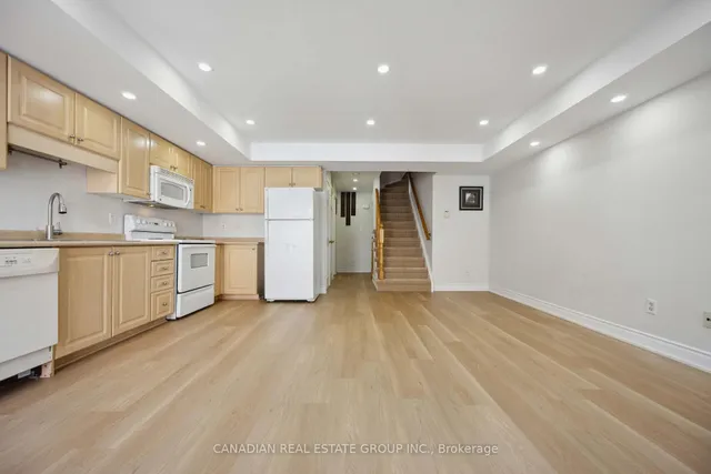 Additional image 15 of 37 Four Winds Dr Unit 18