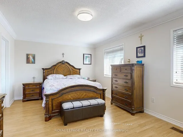 Additional image 16 of 7284 Bellshire Gate Unit 18