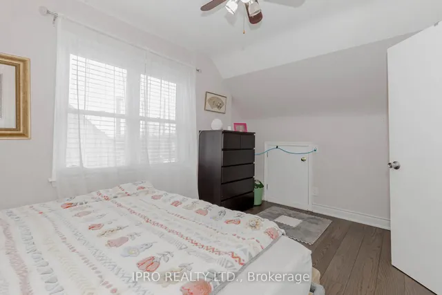 Additional image 29 of 41 McCaul St