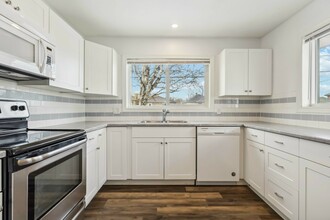 Additional image 4 of 657 Chamberlain St